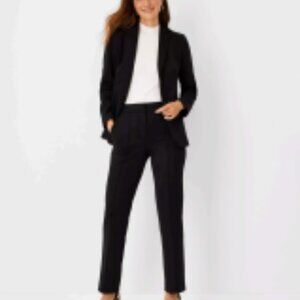 Ann Taylor one button blazer and pant work suit in seasonless stretch